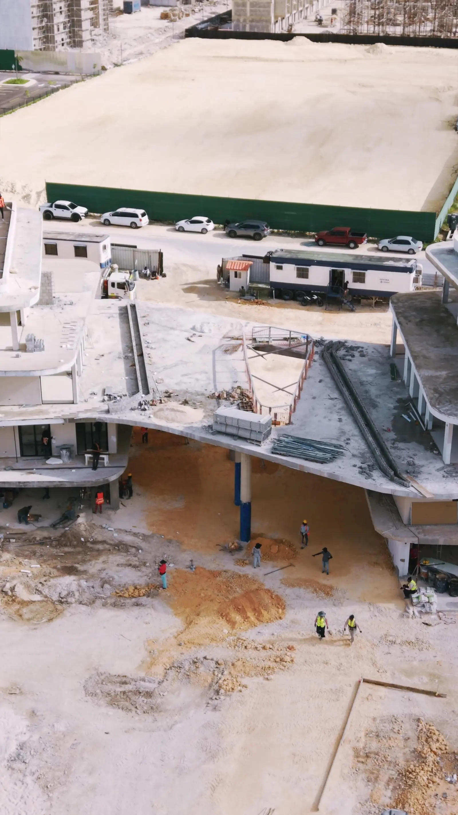 Estructura terminada de Momentum, vista aérea